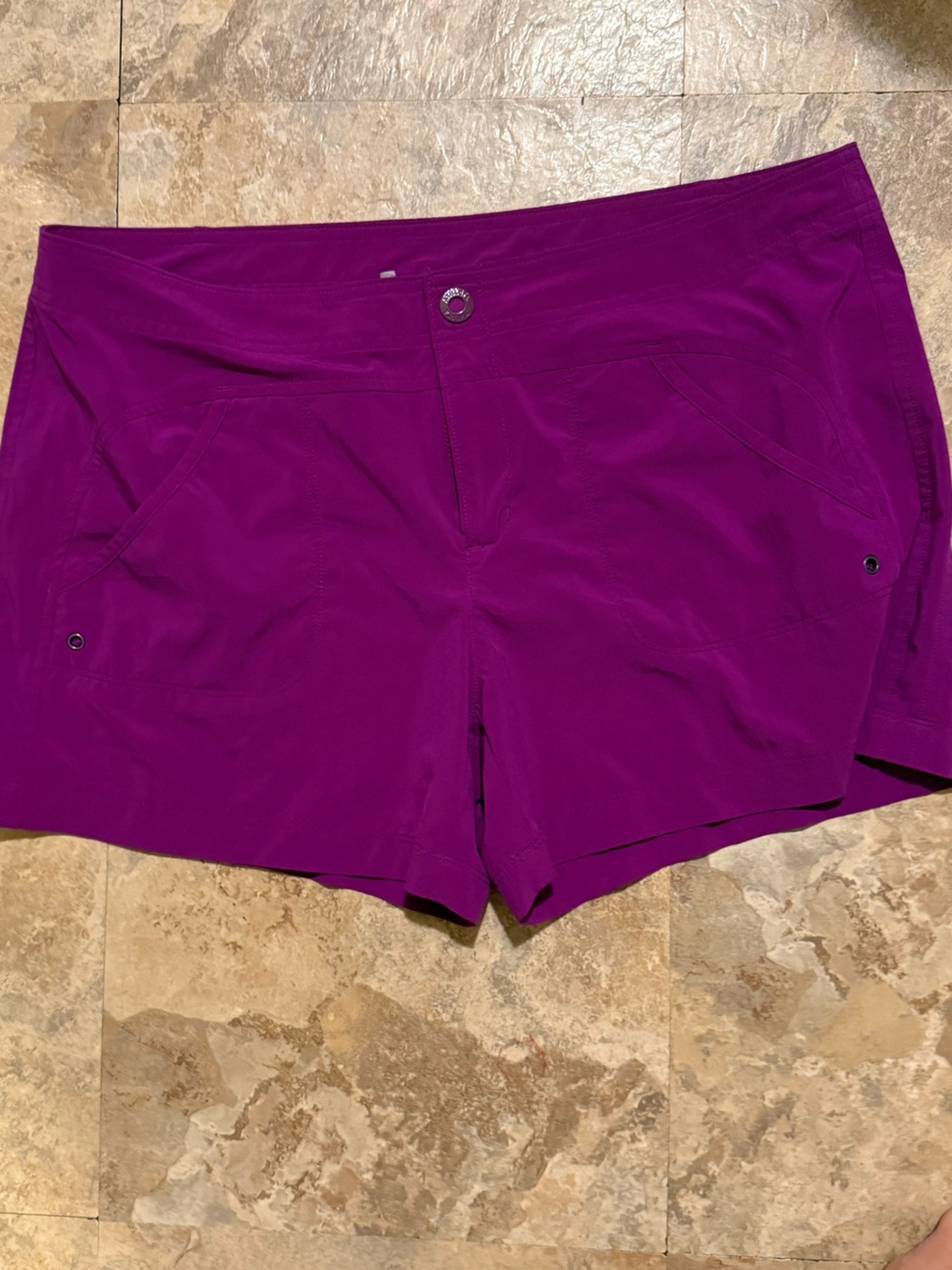 Women’s Magenta Performance Shorts